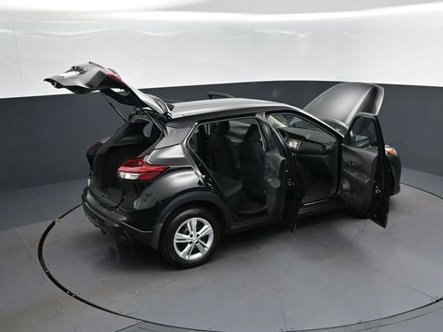 Used 2024 Nissan Kicks S FWD image 60
