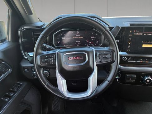 Used 2026 GMC Sierra 1500 SLT AWD/4WD image 13