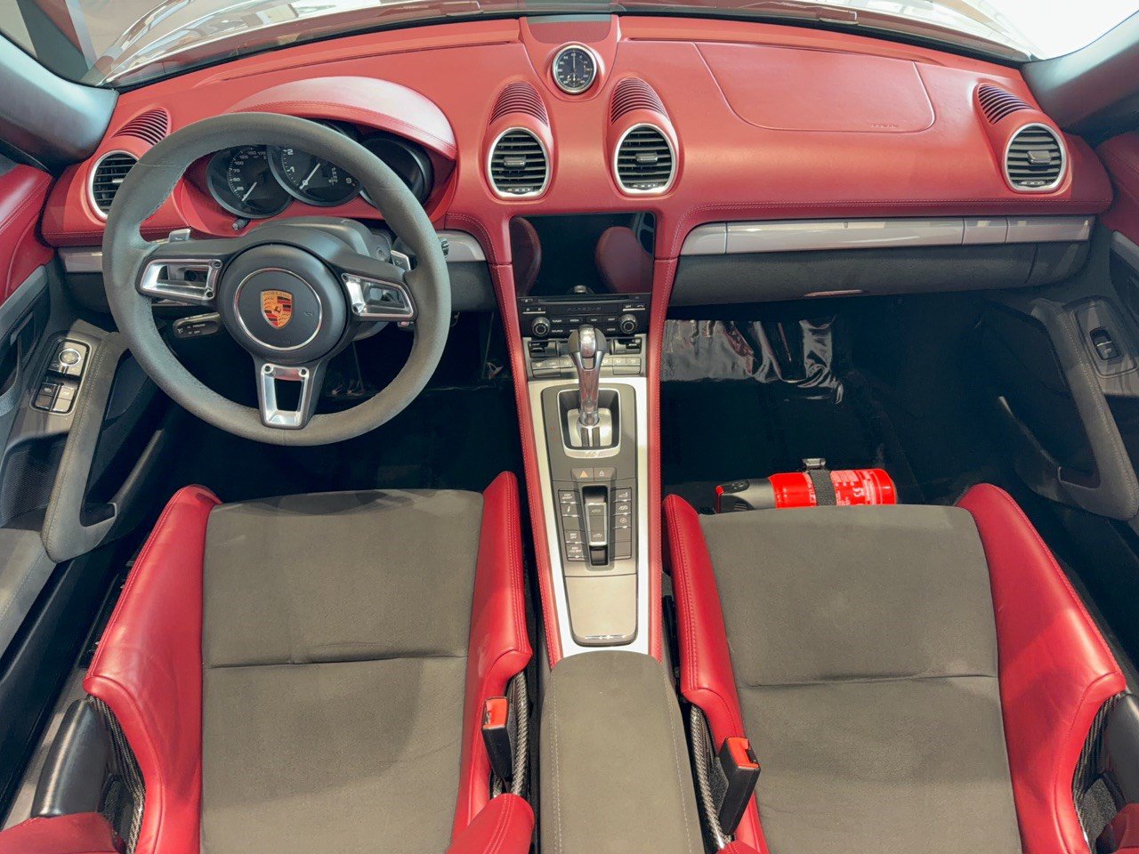 Certified 2023 Porsche 718 Boxster Spyder RWD image 16