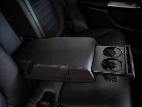 Used 2024 Mercedes-Benz GLC 300 4MATIC w/ AMG Line image 47