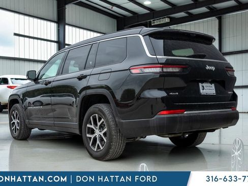 Used 2024 Jeep Grand Cherokee L Limited w/ Luxury Tech Group II AWD/4WD image 30