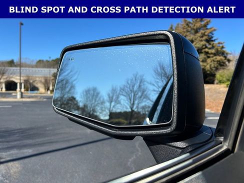 Used 2023 GMC Sierra 1500 AT4 w/ AT4 Premium Package image 7