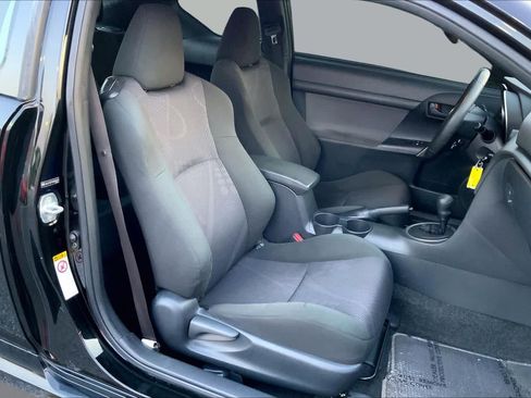 Used 2012 Scion tC FWD image 9