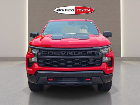 Used 2023 Chevrolet Silverado 1500 Custom Trail Boss w/ LPO, Dark Essentials Package AWD/4WD image 3
