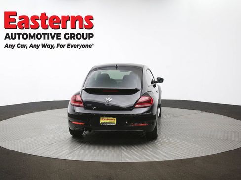 Used 2018 Volkswagen Beetle 2.0T S image 34