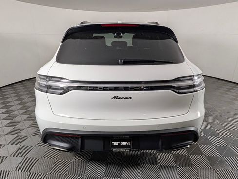 New 2026 Porsche Macan AWD/4WD image 6