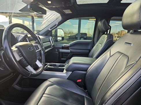 Used 2017 Ford F350 Platinum w/ FX4 4x4 Off Road Package image 17