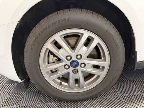 Used 2023 Ford Transit Connect XLT FWD image 38