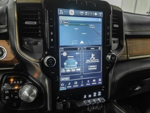 Used 2022 RAM 1500 Limited AWD/4WD image 24