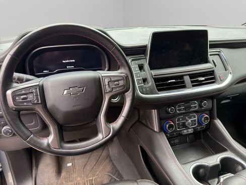 Used 2023 Chevrolet Suburban RST w/ Luxury Package AWD/4WD image 12