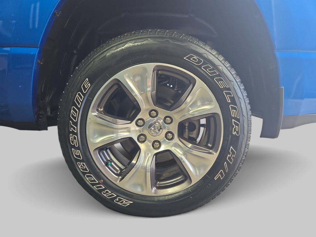 Used 2023 RAM 1500 Laramie AWD/4WD image 35