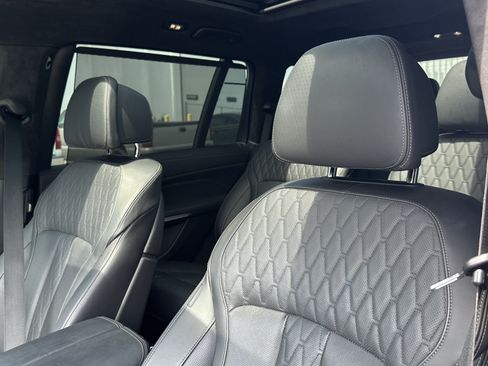 Used 2022 BMW X7 M50i AWD/4WD image 18