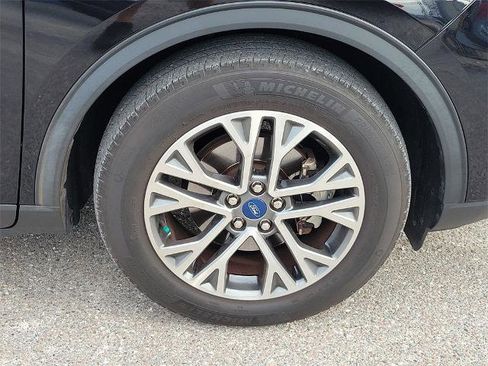 Certified 2022 Ford Escape SEL image 7