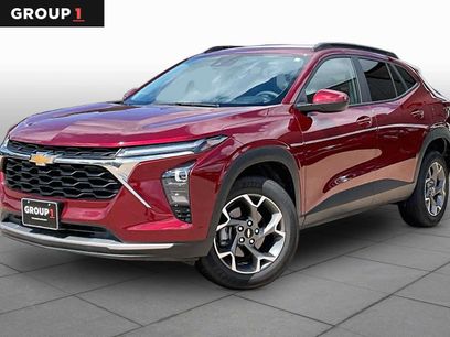 Used 2025 Chevrolet Trax LT