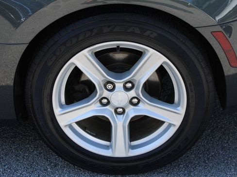 Used 2016 Chevrolet Camaro LT RWD image 35