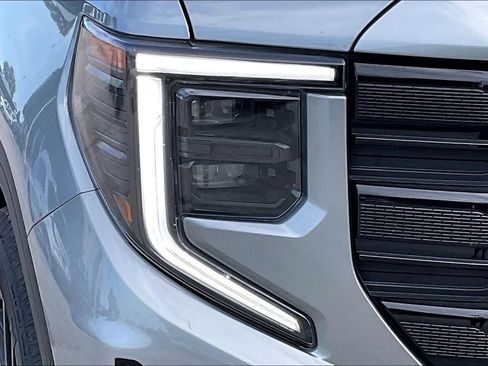 Used 2025 GMC Sierra 1500 Elevation RWD image 24