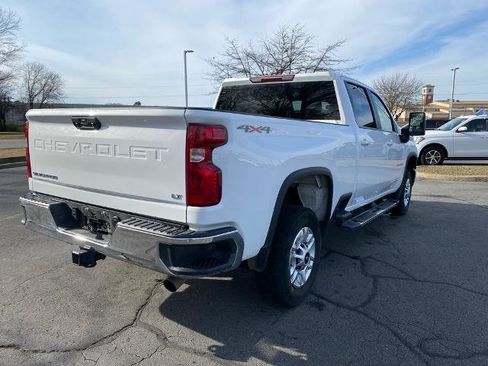 Used 2025 Chevrolet Silverado 2500 LT w/ Convenience Package image 6
