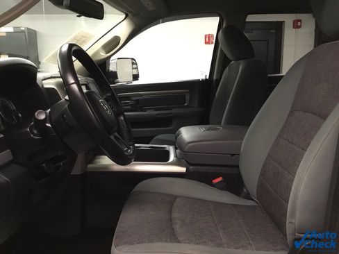 Used 2018 RAM 1500 Big Horn image 30