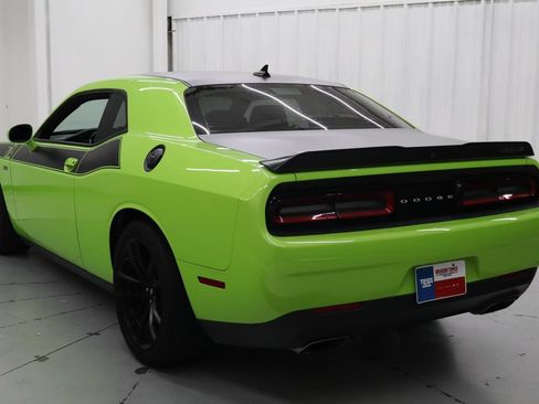 Used 2023 Dodge Challenger R/T Scat Pack w/ T/A Package RWD image 5