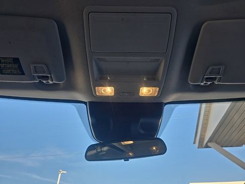 Used 2022 Ford Maverick XL image 29