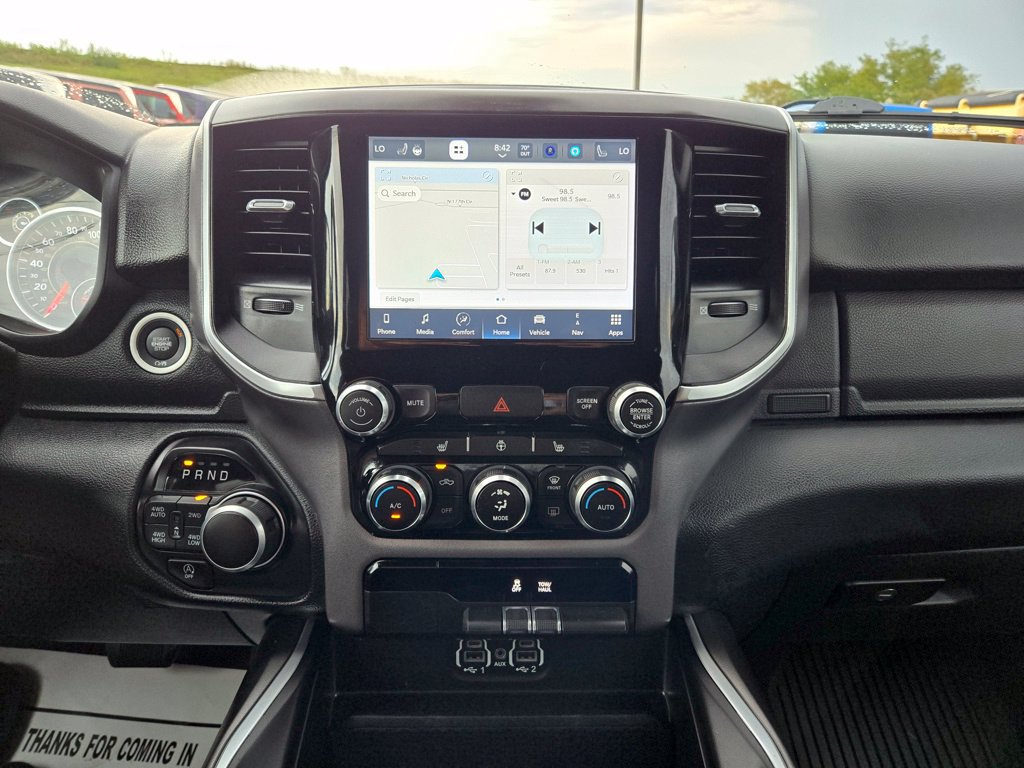 Used 2023 RAM 1500 Big Horn AWD/4WD image 23