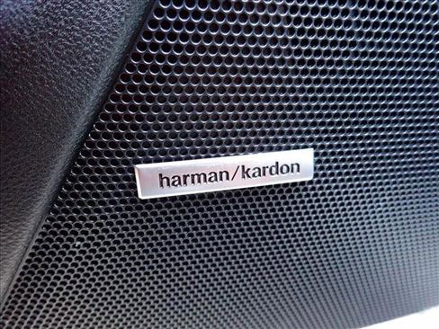 Used 2023 Subaru Crosstrek 2.5i Limited w/ Popular Package #4 image 14