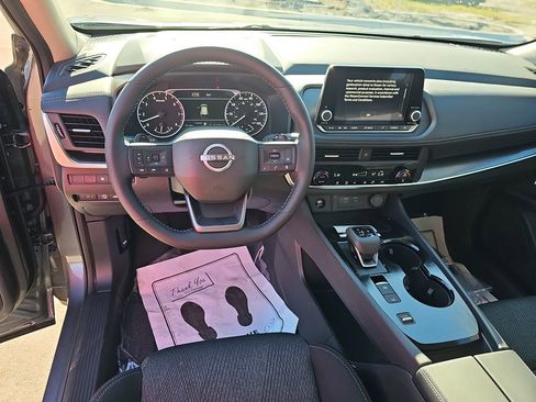 New 2026 Nissan Rogue SV image 20