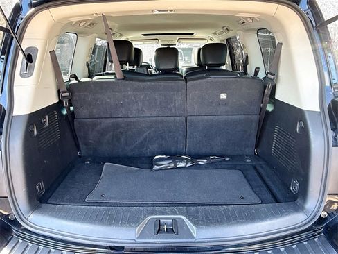 Used 2023 Nissan Armada SL image 30