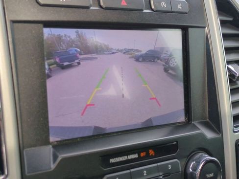 Used 2020 Ford F150 Lariat image 30