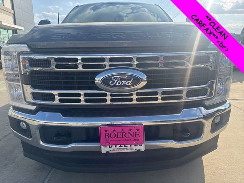 Used 2024 Ford F250 XLT w/ FX4 Off-Road Package image 5