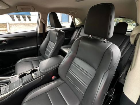 Used 2020 Lexus NX 300 FWD image 12