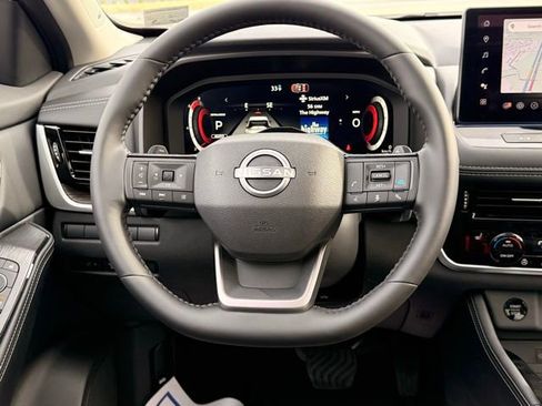 New 2026 Nissan Rogue Platinum w/ Tech Package image 23