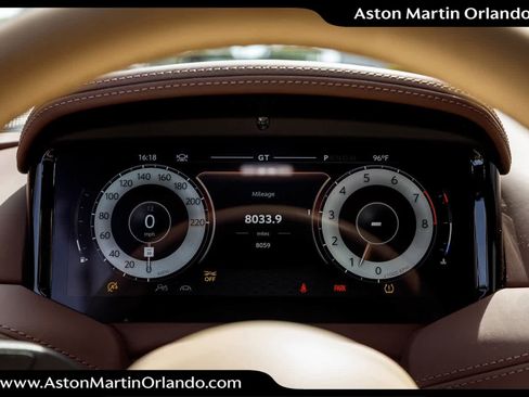 Used 2024 Aston Martin DB12 Coupe RWD image 6