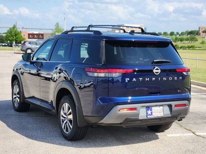 New 2026 Nissan Pathfinder SL