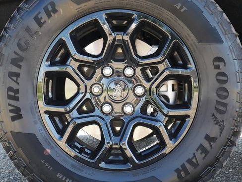 Used 2024 Ford F150 XLT w/ Equipment Group 302A MID AWD/4WD image 76