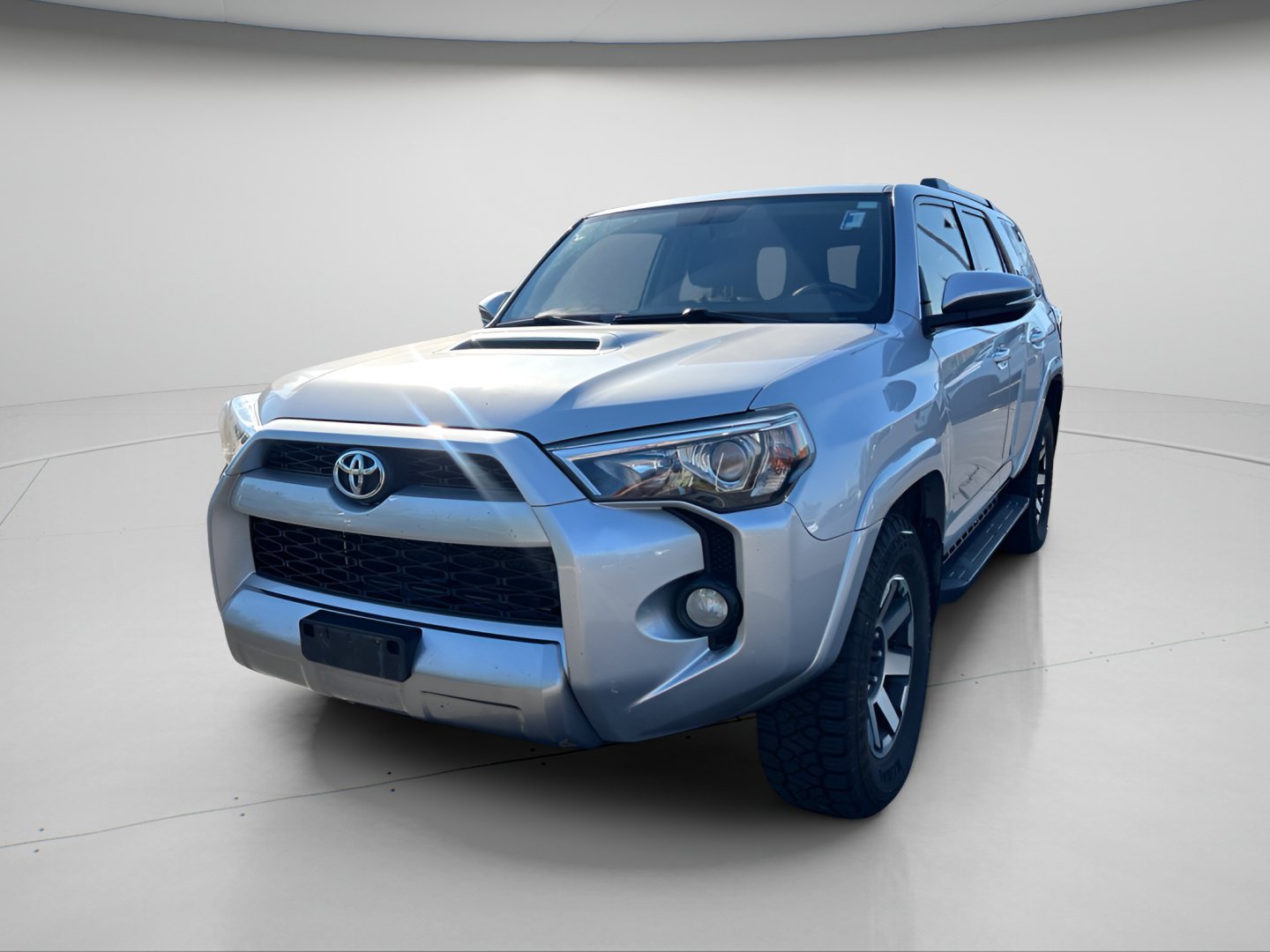 Used 2017 Toyota 4Runner TRD Off-Road Premium AWD/4WD image 13