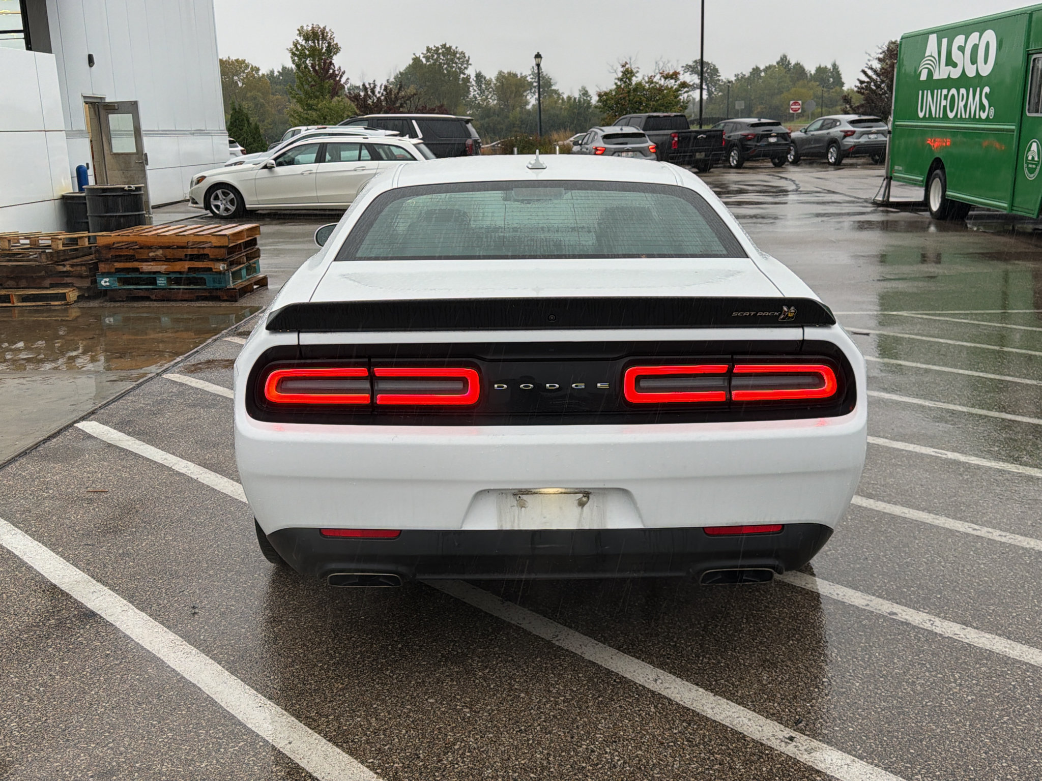 Used 2021 Dodge Challenger R/T Scat Pack RWD image 4