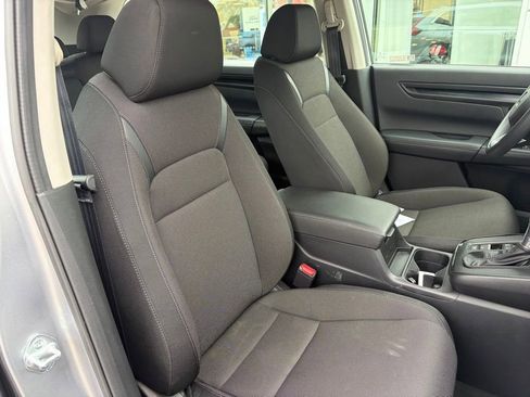 Used 2023 Honda CR-V LX image 23