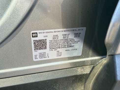 Used 2025 Chevrolet Equinox LT FWD image 28