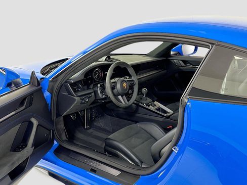 Used 2023 Porsche 911 GT3 RWD image 10