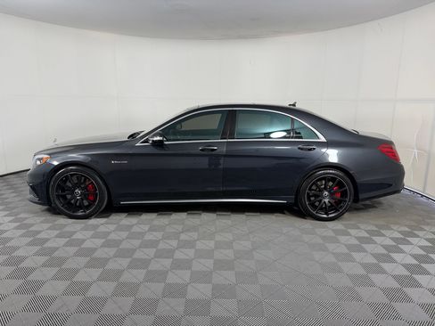 Used 2015 Mercedes-Benz S 63 AMG 4MATIC Sedan image 2