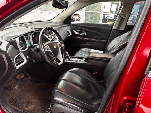 Used 2010 Chevrolet Equinox LTZ image 14