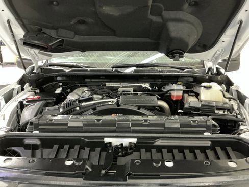 Used 2024 GMC Sierra 2500 SLE w/ SLE Convenience Package image 33
