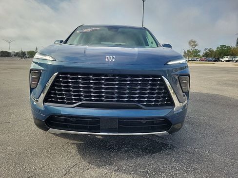 New 2026 Buick Enclave Avenir w/ Super Cruise Package image 4