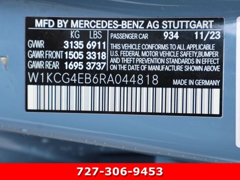 Used 2024 Mercedes-Benz EQS 580 4MATIC Sedan w/ Executive Rear Seat Package image 28