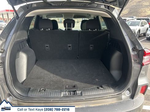 Used 2025 Ford Escape Active AWD/4WD image 10