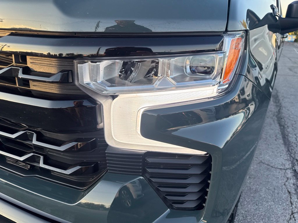 Used 2025 Chevrolet Silverado 1500 LT Trail Boss w/ Convenience Package II AWD/4WD image 56