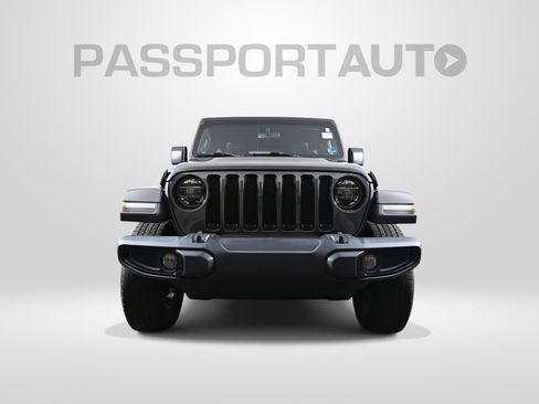 Used 2020 Jeep Wrangler Unlimited Sahara AWD/4WD image 2