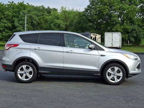 Used 2015 Ford Escape SE AWD/4WD image 10