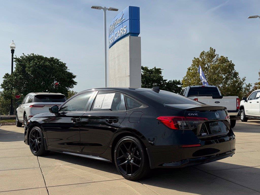 Used 2023 Honda Civic Sport image 6